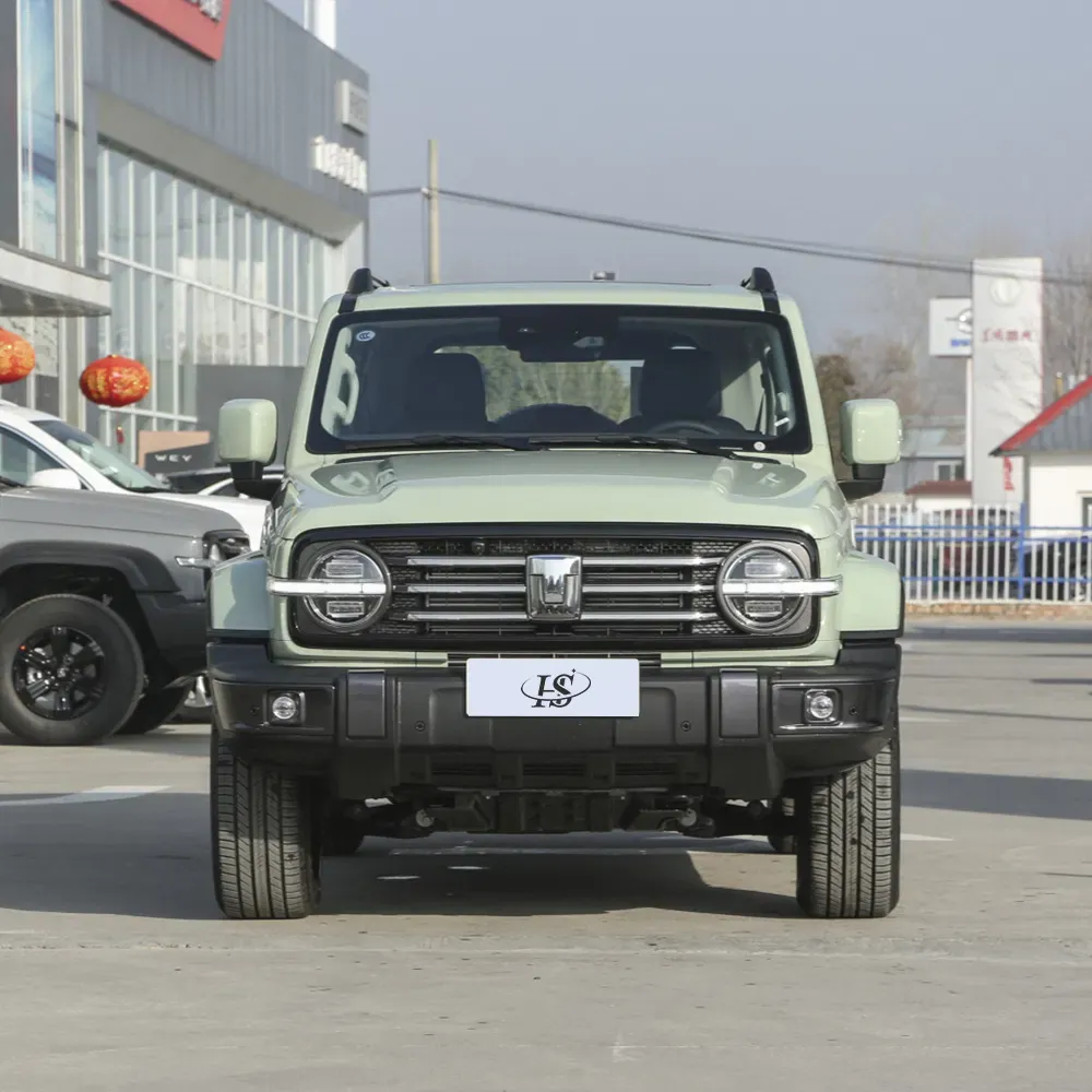imgi_55_Great-Wall-Brand-High-Speed-Strong-Petrol-Vehicles-Gwm-Ta Gwm Tank 300 2.0t Classic off-Road Spacious and Flexible Space Superior Chassis Performance– In Stock in China | Chinese Vehicles in Nigeria - Image 1