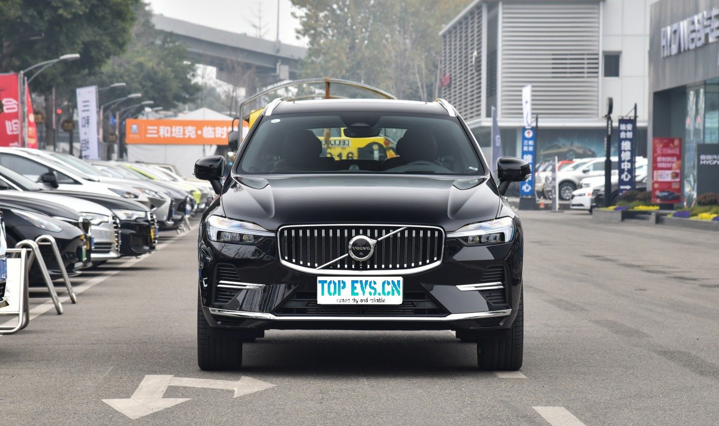 imgi_7_Volvo XC60 PHEV 1 VOLVO XC60 PHEV– For Sale From China | Chinese Ev Cars in Ethiopia - Image 1